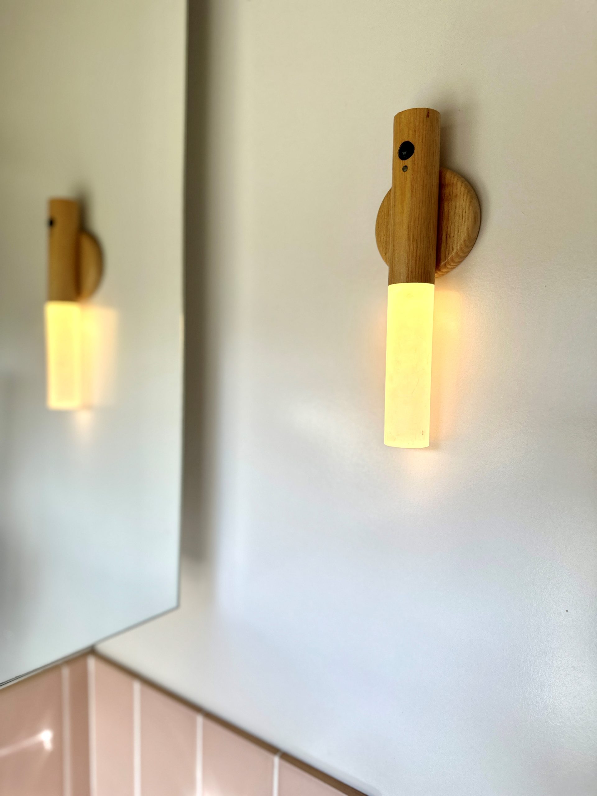 Induction Night Light Motion Sensor LED Lights USB Rechargeable Room Wall Lamp(White Ash Wood)